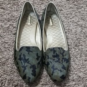 Birdies Camo flats Starling Loafer